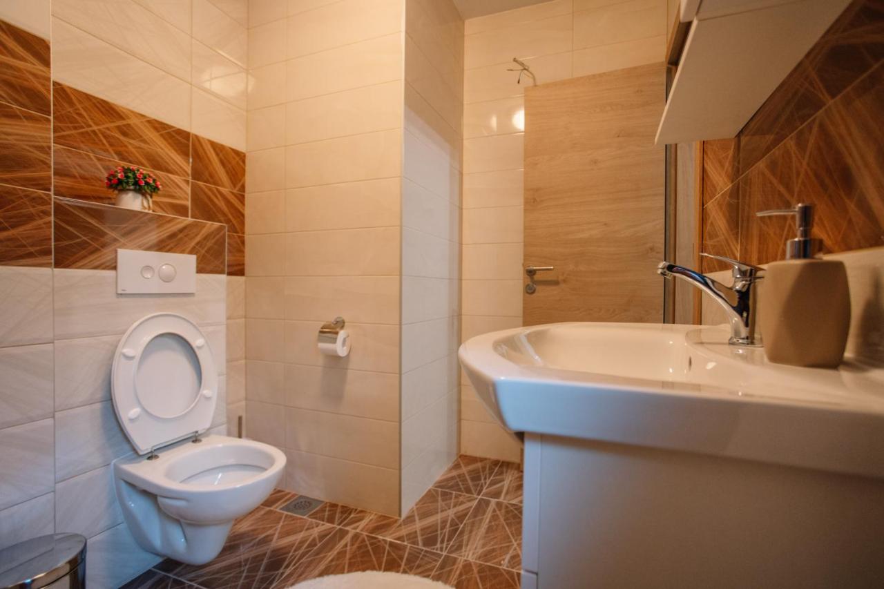 Apartments Hana City Center Livno Exteriér fotografie